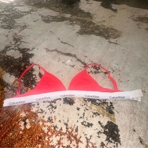 Calvin Klein Sports Bra